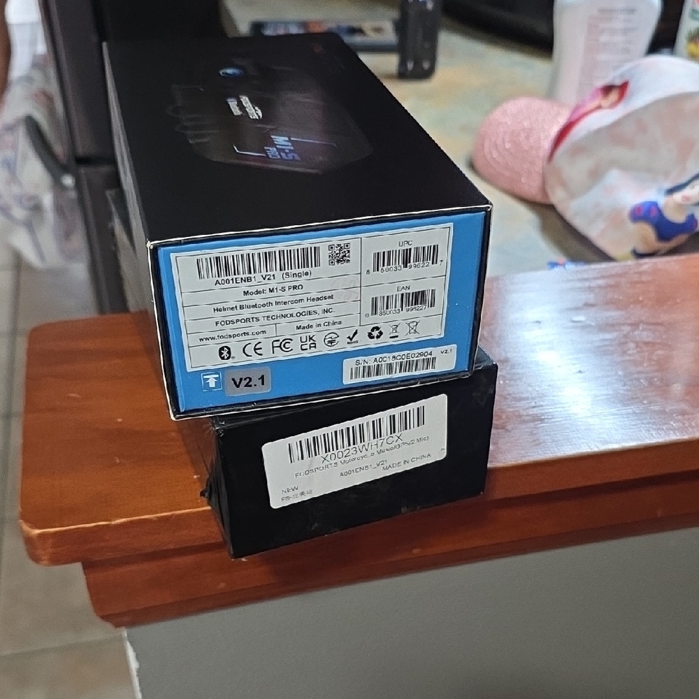 Fodsports Motorcycle GPS with Dual Microphone - Picture 3 of 4